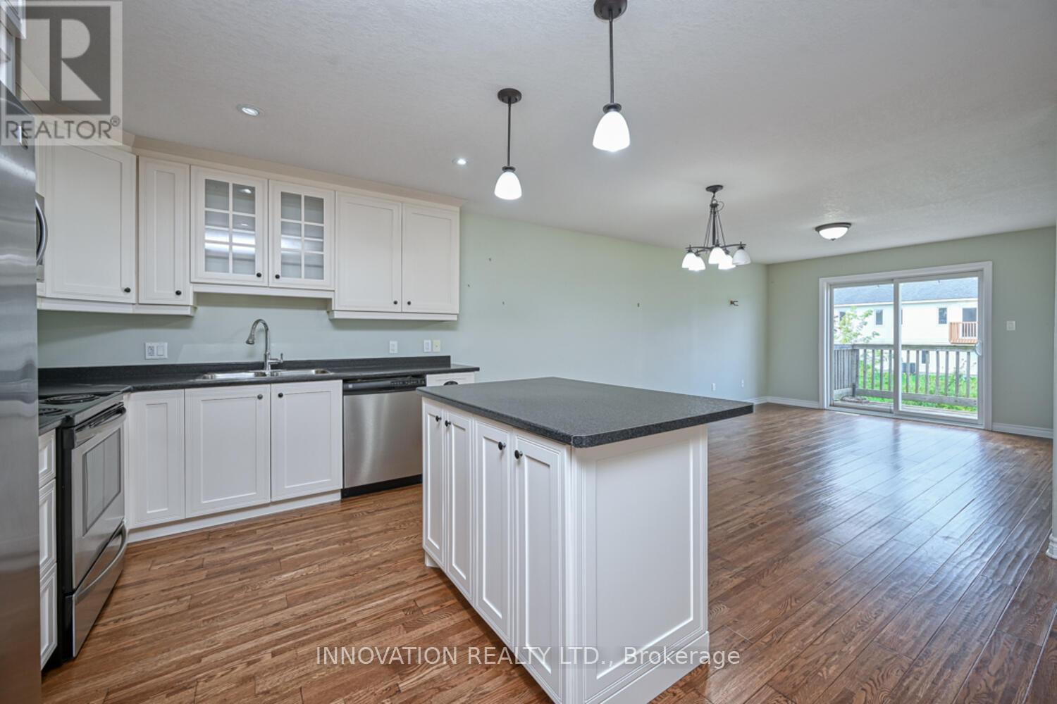 28 Code Crescent, Smiths Falls, Ontario  K7A 0A9 - Photo 12 - X12448688