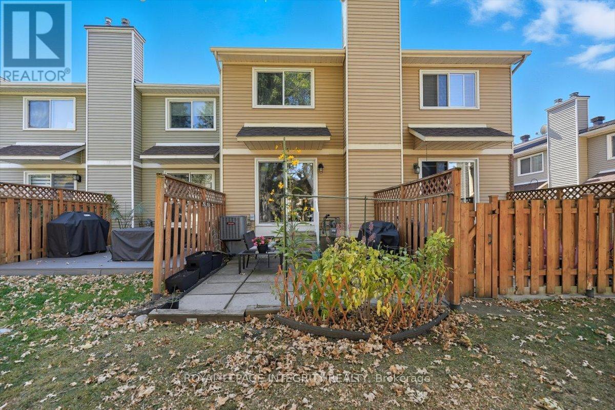 6420 Bilberry Drive, Ottawa, Ontario  K1C 4P3 - Photo 29 - X12448709
