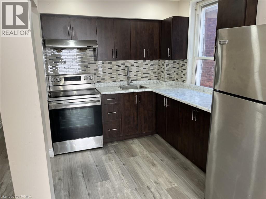 153 Albion Street Unit# 3, Brantford, Ontario  N3T 3M8 - Photo 2 - 40776635