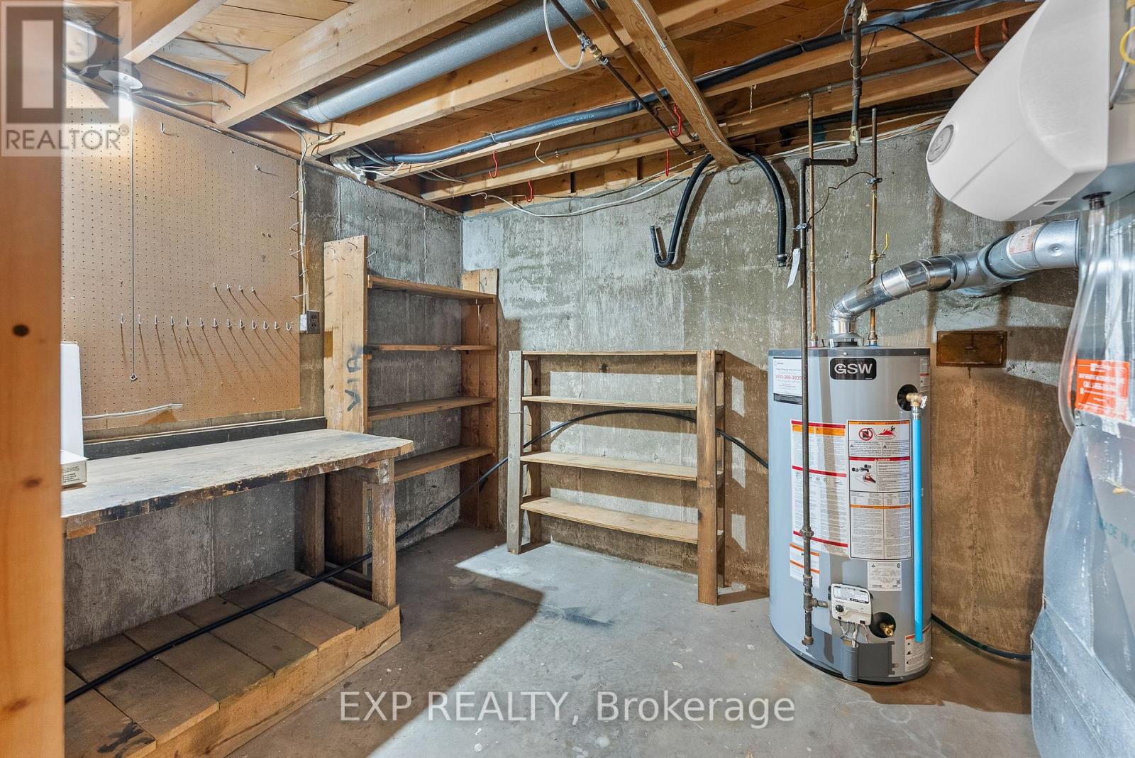 10 Harcove Street, St. Catharines, Ontario  L2N 1W8 - Photo 30 - X12448681