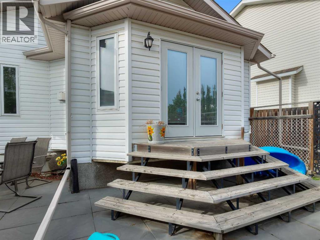 67 Plumtree Crescent, Blackfalds, Alberta  T4M 0E1 - Photo 35 - A2262728