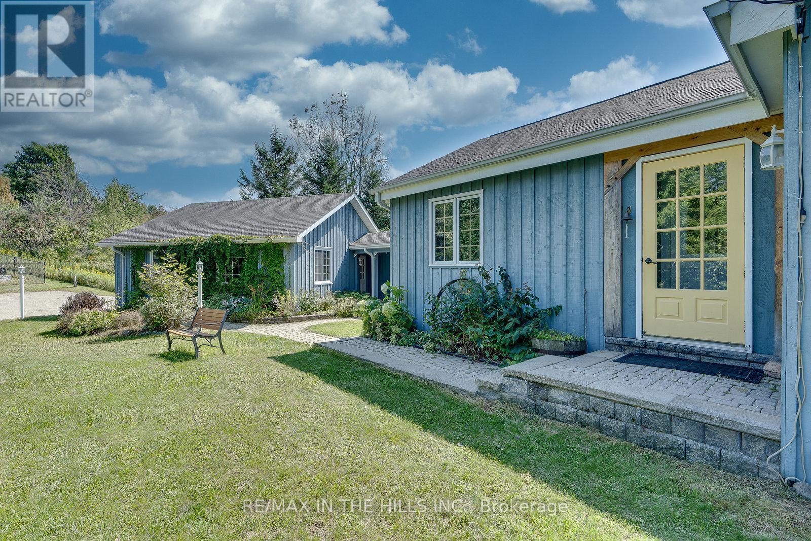 627450 15th Side Road, Mulmur, Ontario  L9V 0T7 - Photo 4 - X12448637