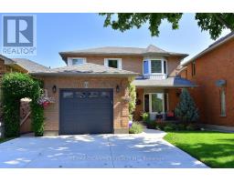 11 JACQUELINE BOULEVARD, Hamilton, Ontario