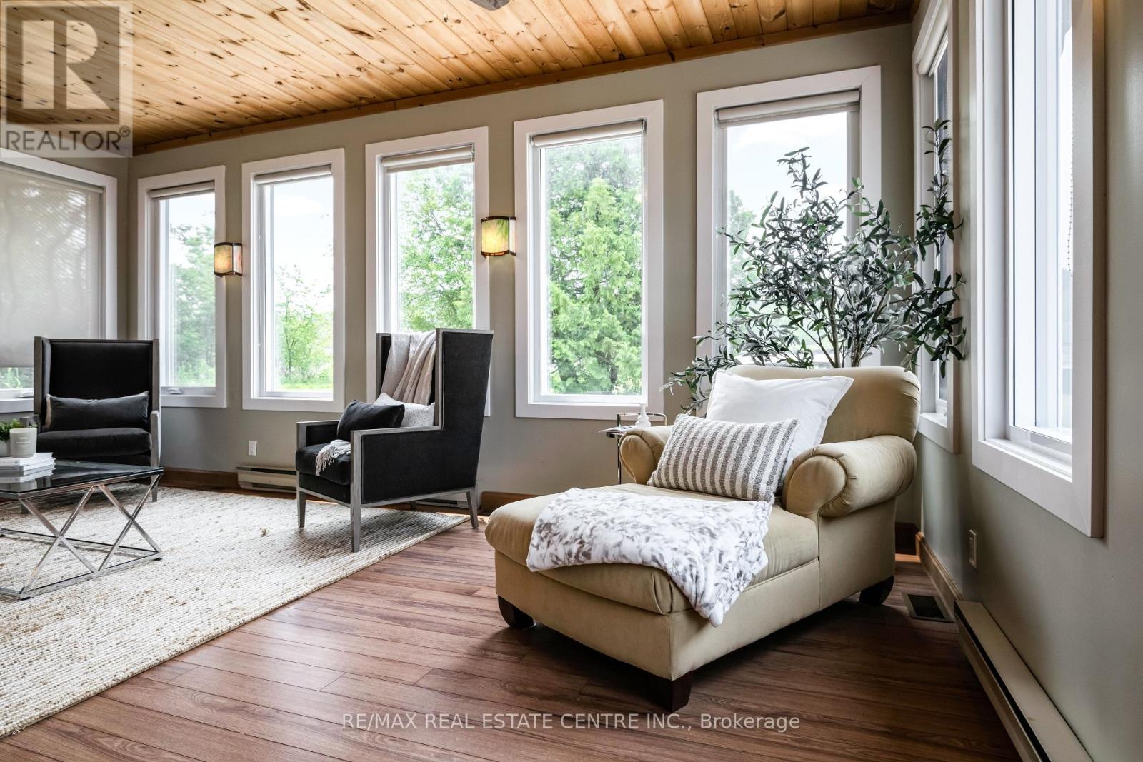 188 Lakeshore Road E, Blue Mountains, Ontario  L9Y 0M9 - Photo 20 - X12448654