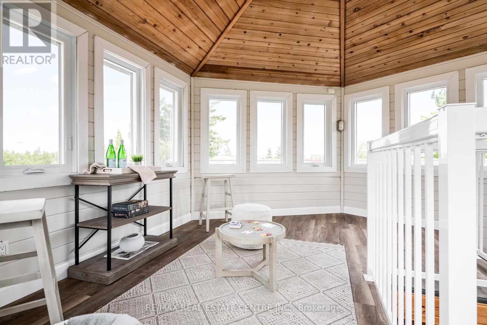 188 Lakeshore Road E, Blue Mountains, Ontario  L9Y 0M9 - Photo 29 - X12448654