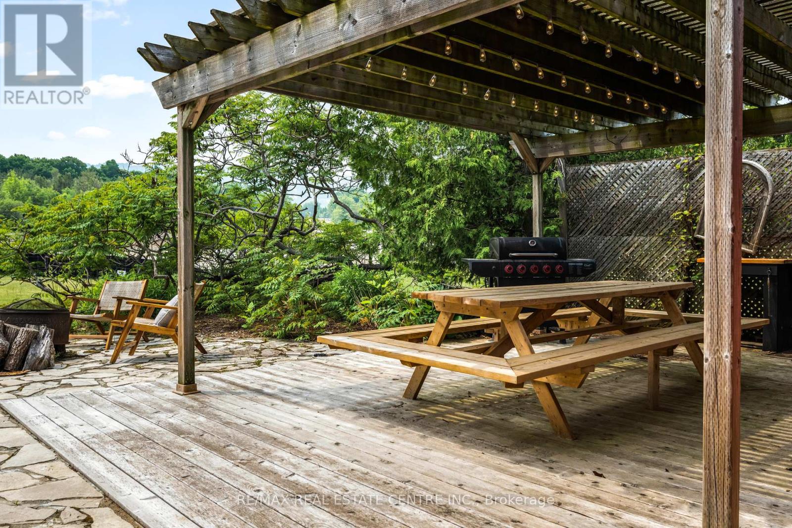 188 Lakeshore Road E, Blue Mountains, Ontario  L9Y 0M9 - Photo 38 - X12448654
