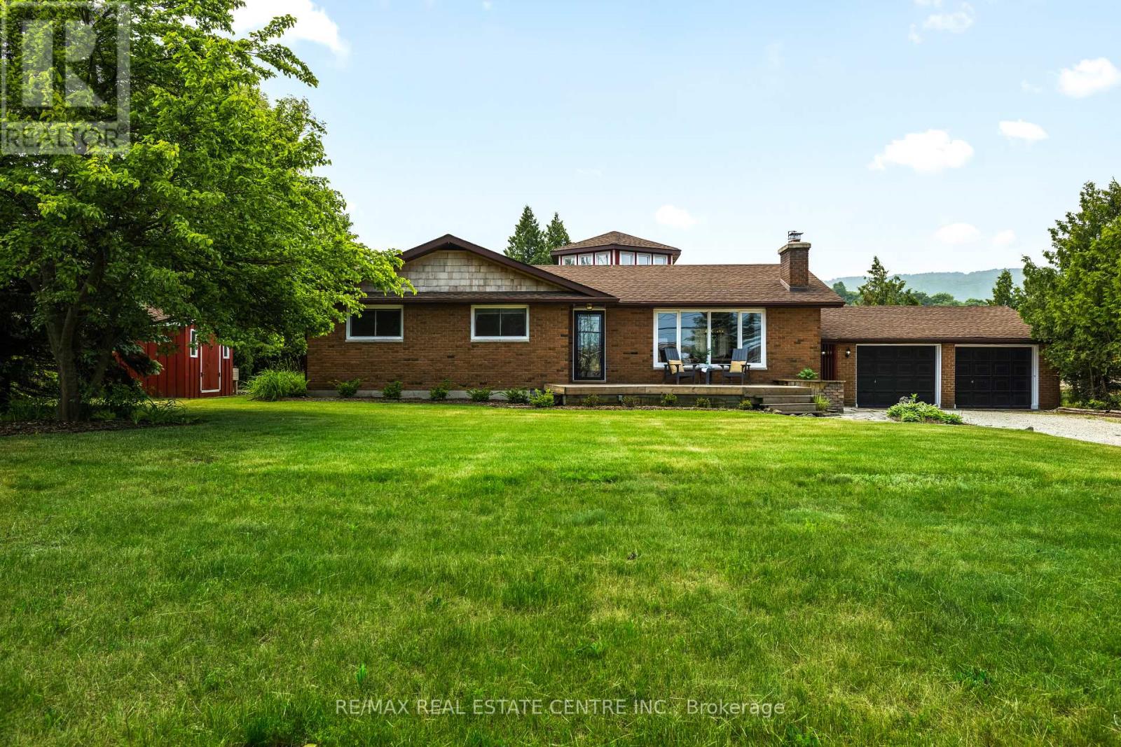 188 Lakeshore Road E, Blue Mountains, Ontario  L9Y 0M9 - Photo 49 - X12448654