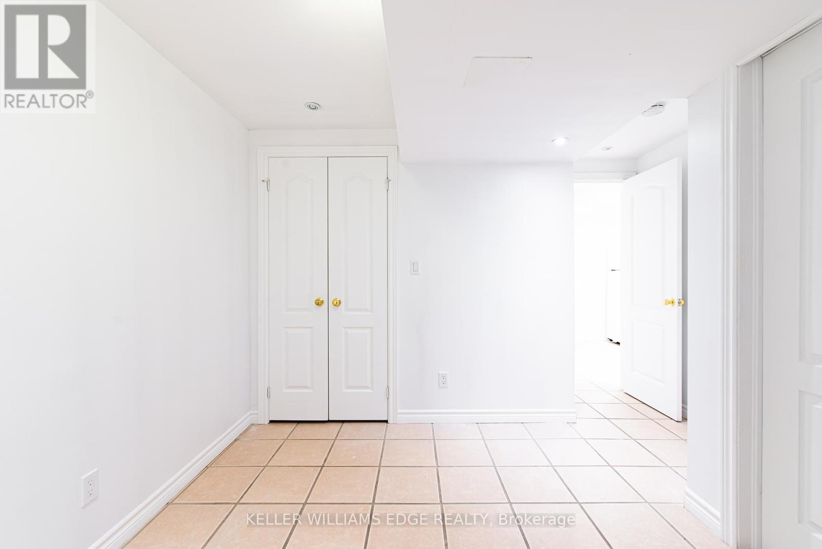 119 Summers Drive, Thorold, Ontario  L2V 5C7 - Photo 36 - X12448661