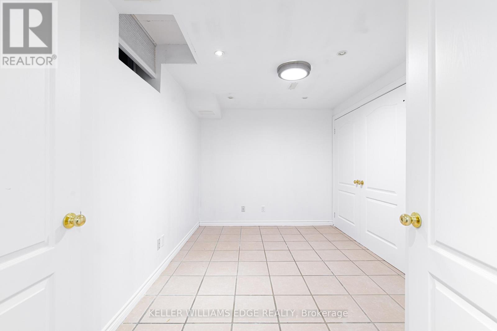 119 Summers Drive, Thorold, Ontario  L2V 5C7 - Photo 39 - X12448661