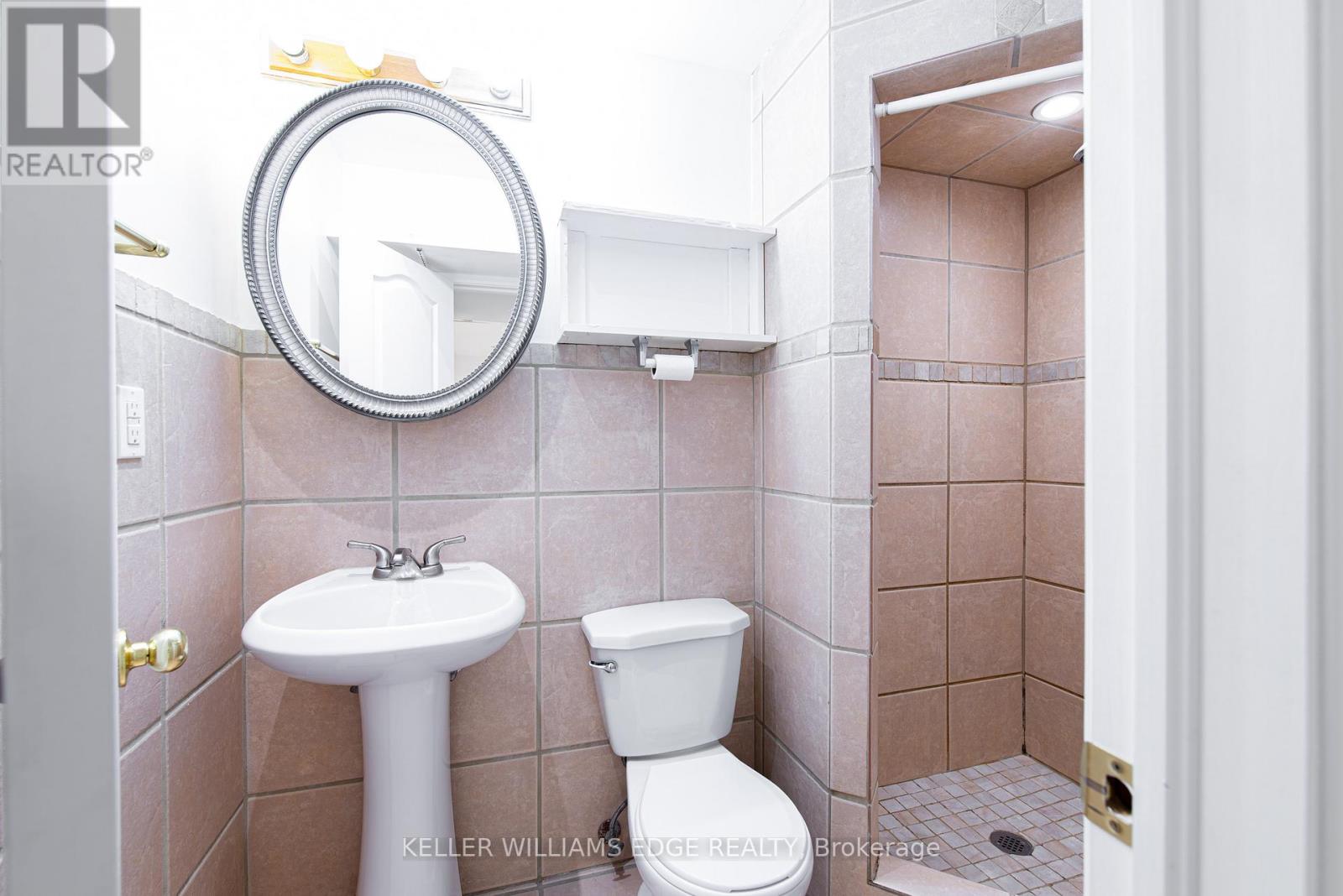 119 Summers Drive, Thorold, Ontario  L2V 5C7 - Photo 42 - X12448661