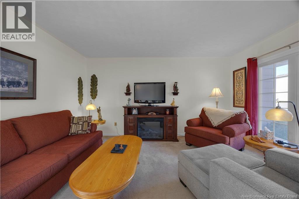 146 Woodhaven Drive, Saint John, New Brunswick  E2K 4N6 - Photo 5 - NB128088