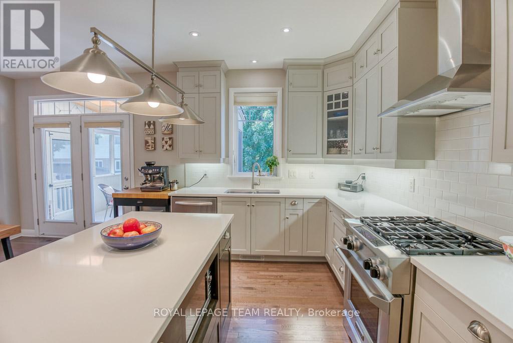 107 Kitsilano Court, Ottawa, Ontario  K2H 0B5 - Photo 10 - X12447055