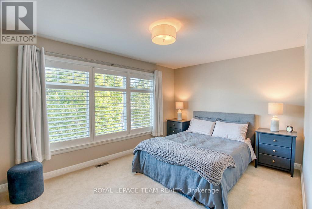 107 Kitsilano Court, Ottawa, Ontario  K2H 0B5 - Photo 19 - X12447055