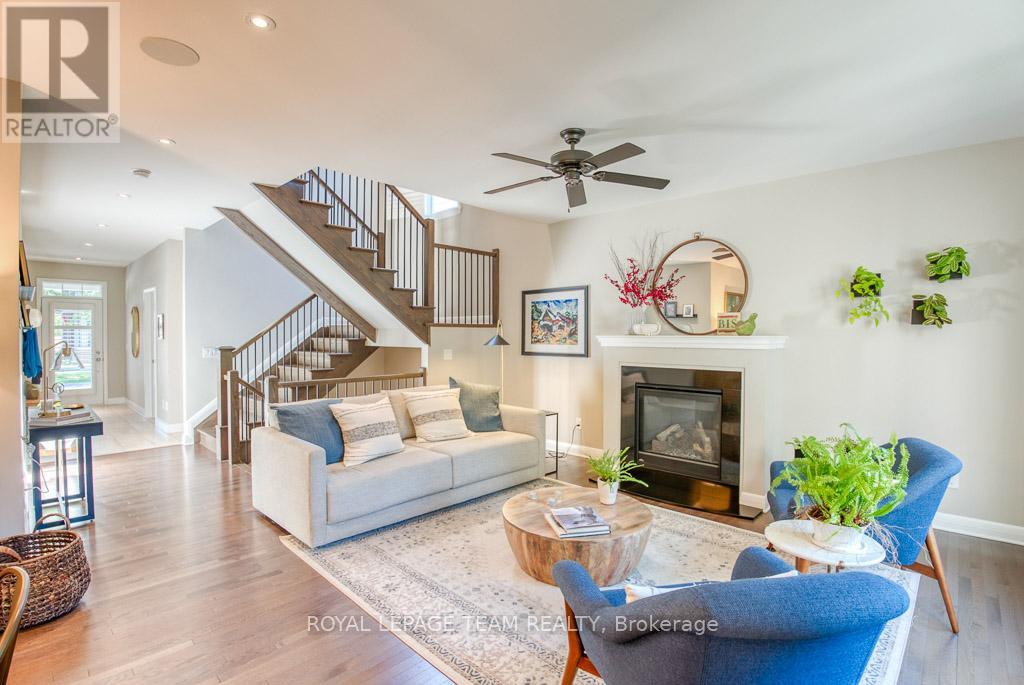 107 Kitsilano Court, Ottawa, Ontario  K2H 0B5 - Photo 7 - X12447055