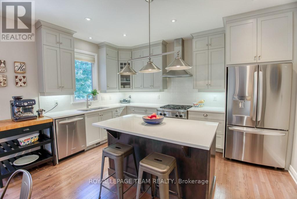 107 Kitsilano Court, Ottawa, Ontario  K2H 0B5 - Photo 9 - X12447055