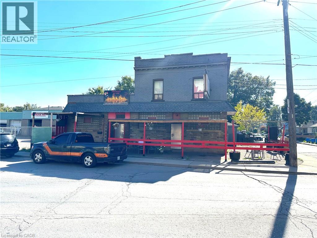 152 Grenfell Street, Hamilton, Ontario  L8H 3J2 - Photo 2 - 40777038