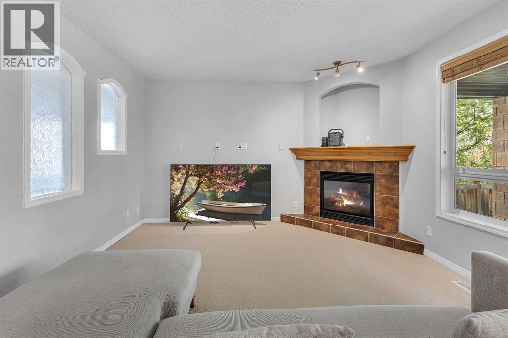 40 Crestmont Way Sw, Calgary, Alberta  T3B 0L6 - Photo 14 - A2224331