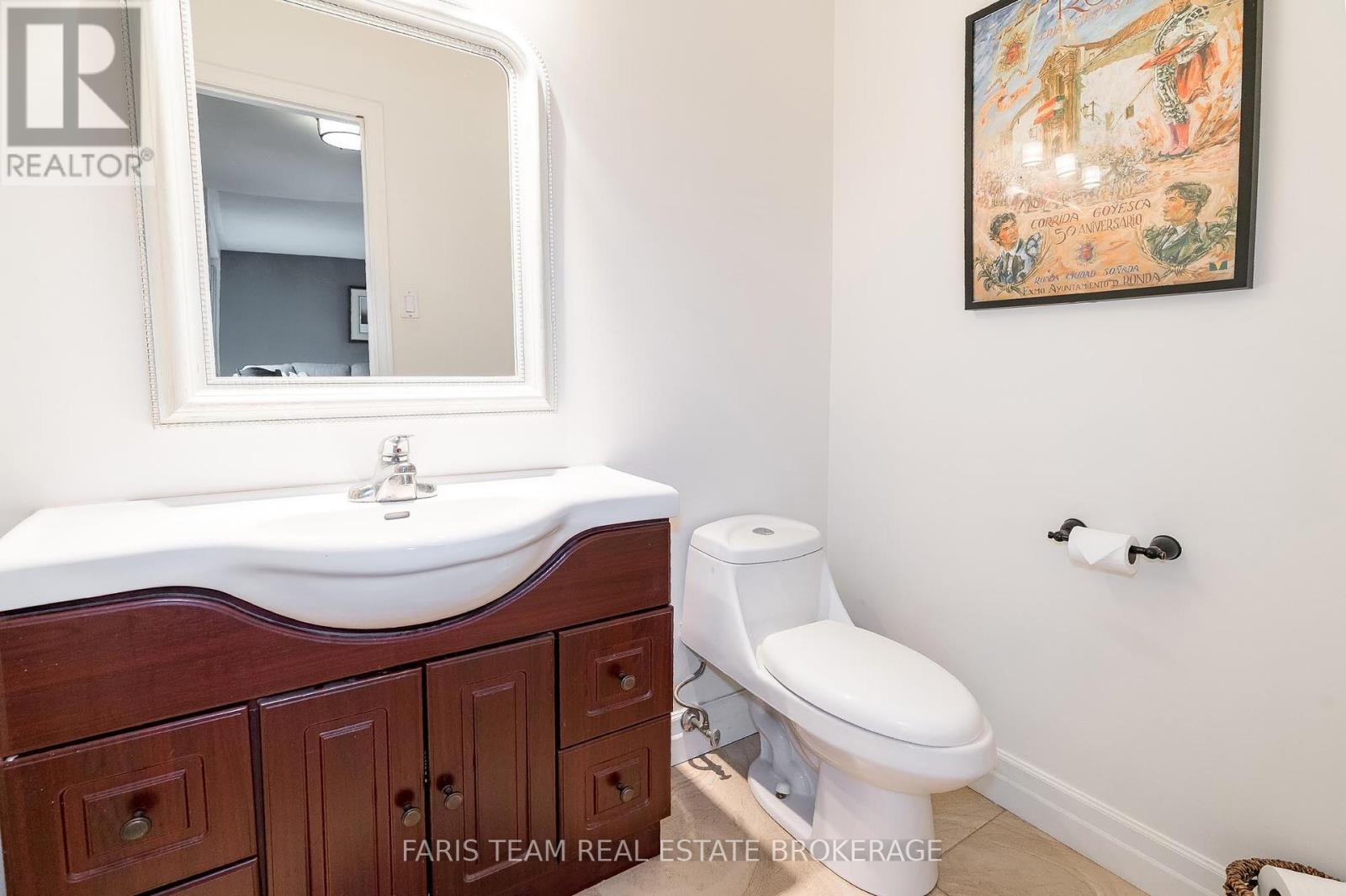 27 Garrett Crescent, Barrie, Ontario  L4M 5K7 - Photo 18 - S12448582