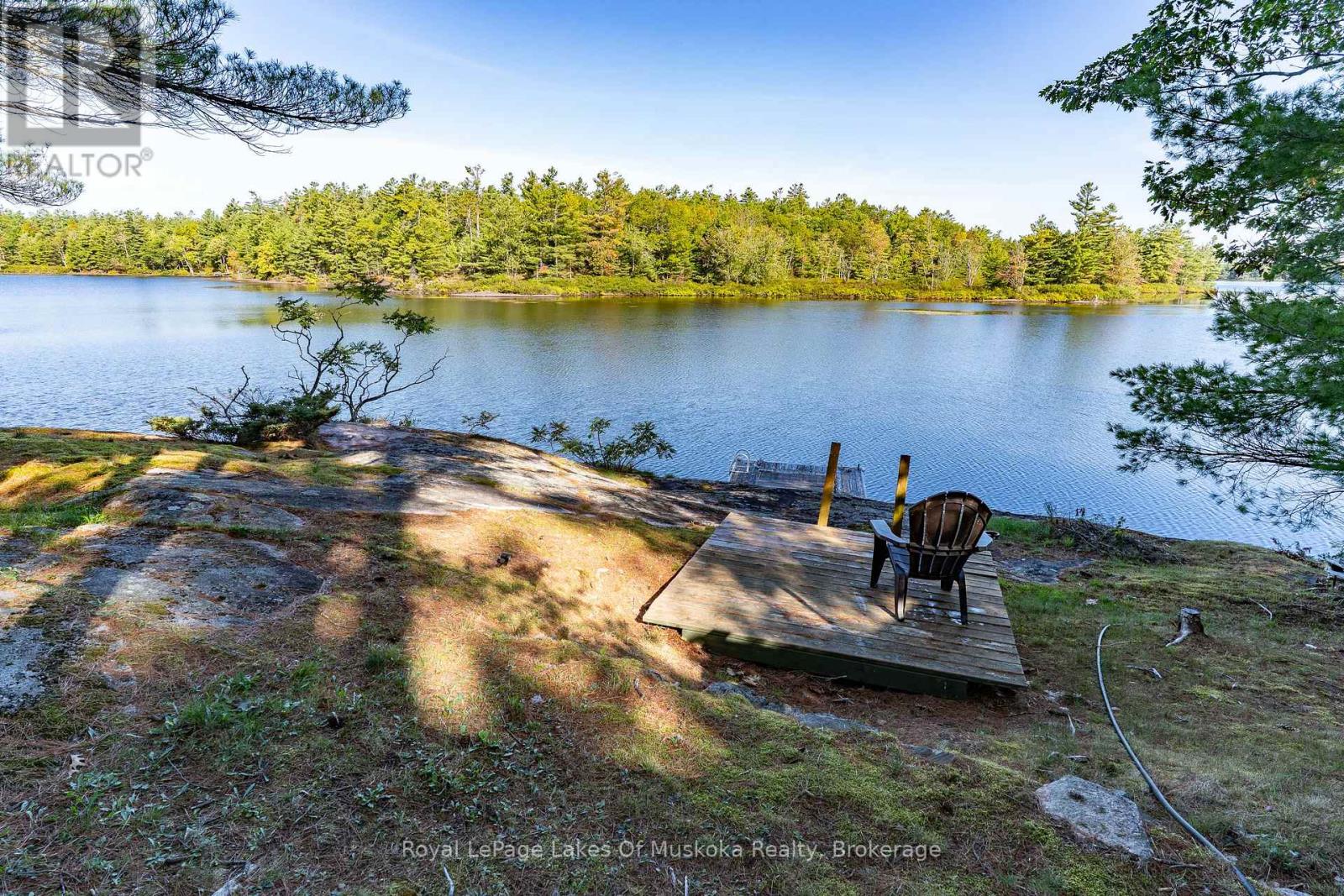1010 Tara Lane, Gravenhurst, Ontario  P0E 1N0 - Photo 19 - X12448677