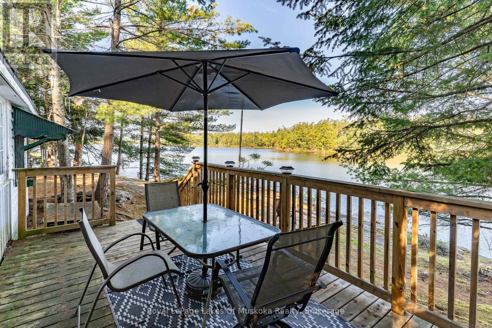 1010 Tara Lane, Gravenhurst, Ontario  P0E 1N0 - Photo 3 - X12448677