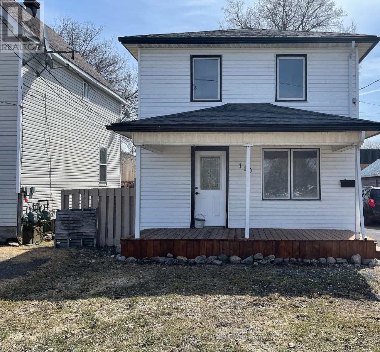 110 Eleventh Street E, Cornwall, Ontario  K6H 2Y5 - Photo 2 - X12448701