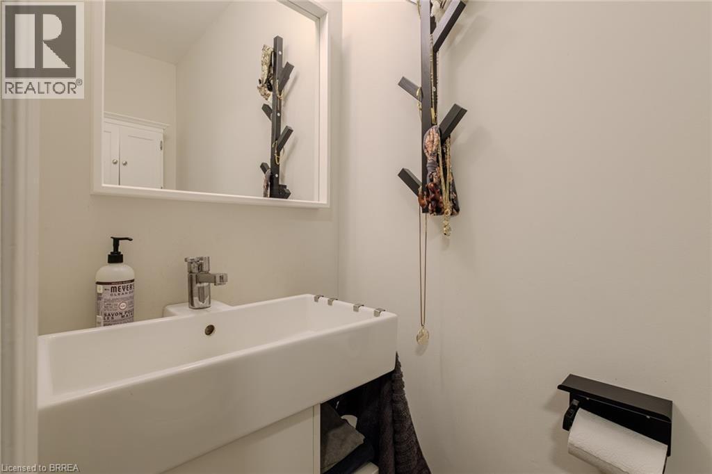 80 West River Street, Paris, Ontario  N3L 2V1 - Photo 13 - 40773378