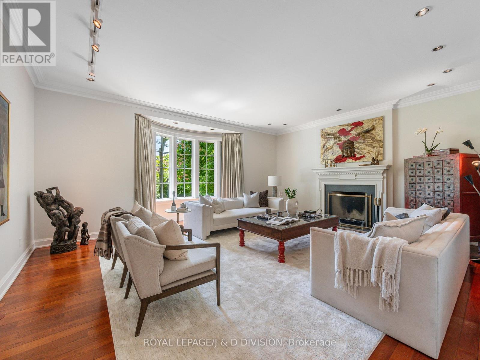 8 Glenallan Road, Toronto, Ontario  M4N 1G7 - Photo 11 - C12448665