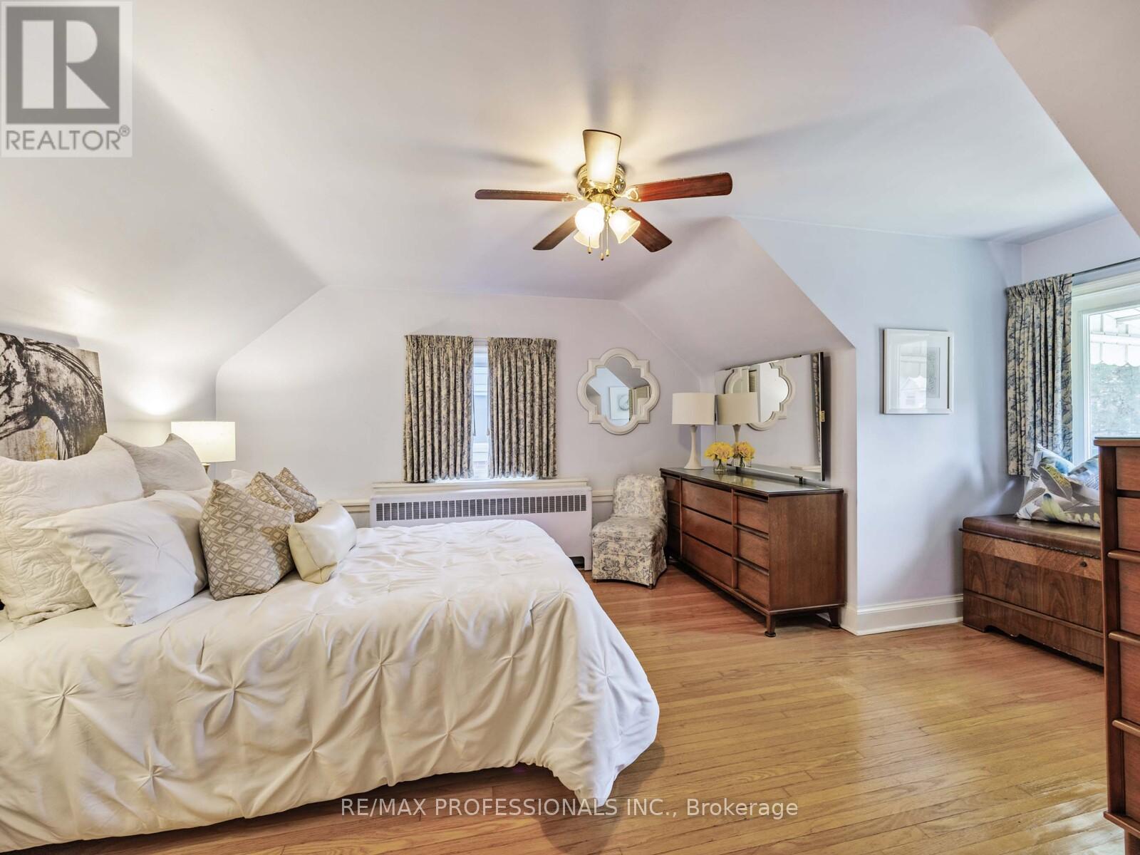 55 Craigmore Crescent, Toronto, Ontario  M2N 2Y6 - Photo 15 - C12448711