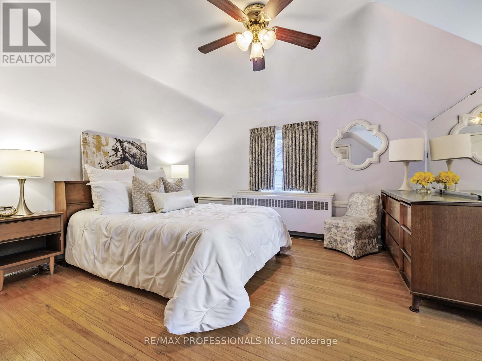 55 Craigmore Crescent, Toronto, Ontario  M2N 2Y6 - Photo 16 - C12448711