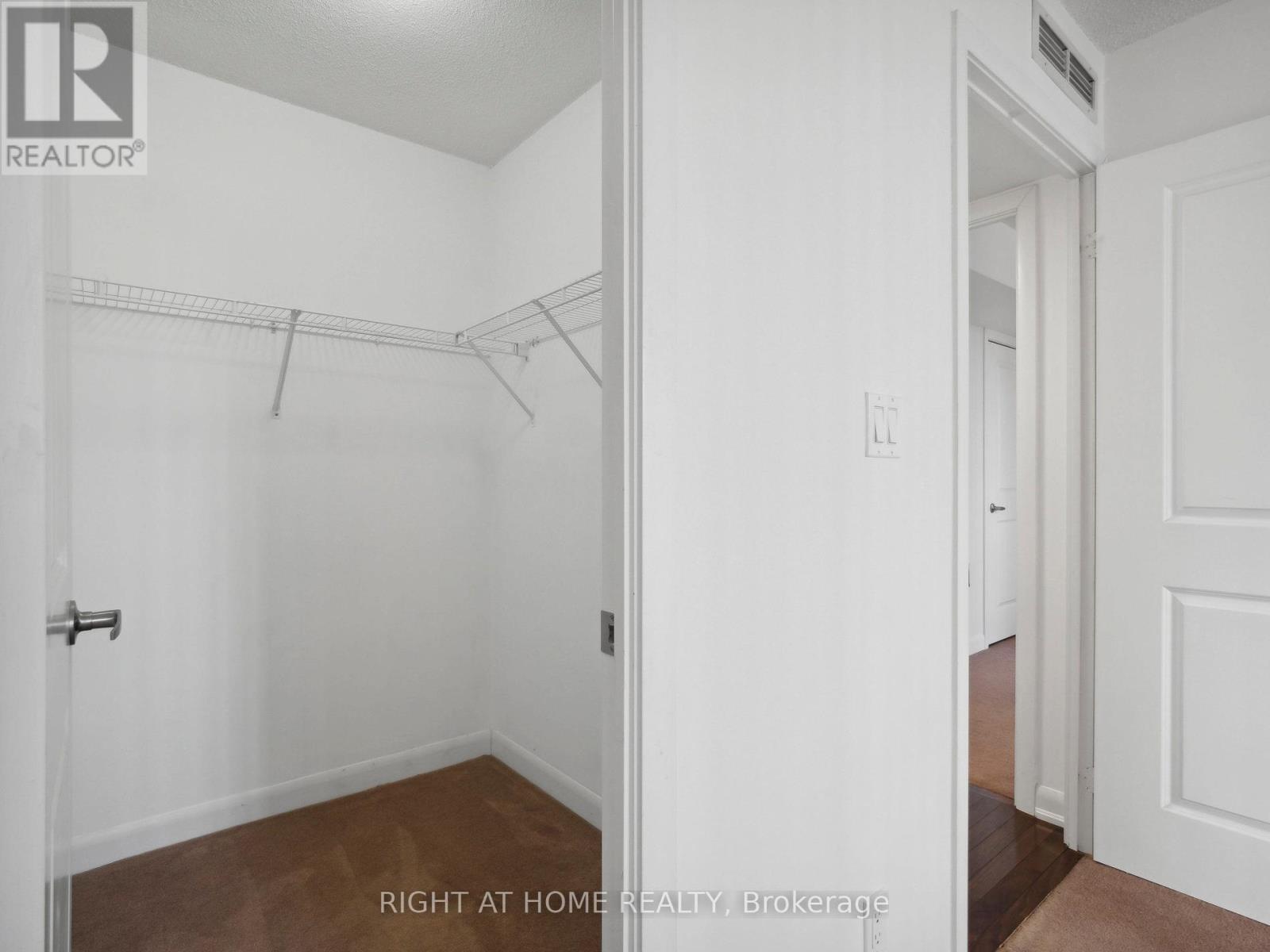 1009 - 5791 Yonge Street, Toronto, Ontario  M2M 0A8 - Photo 21 - C12448719