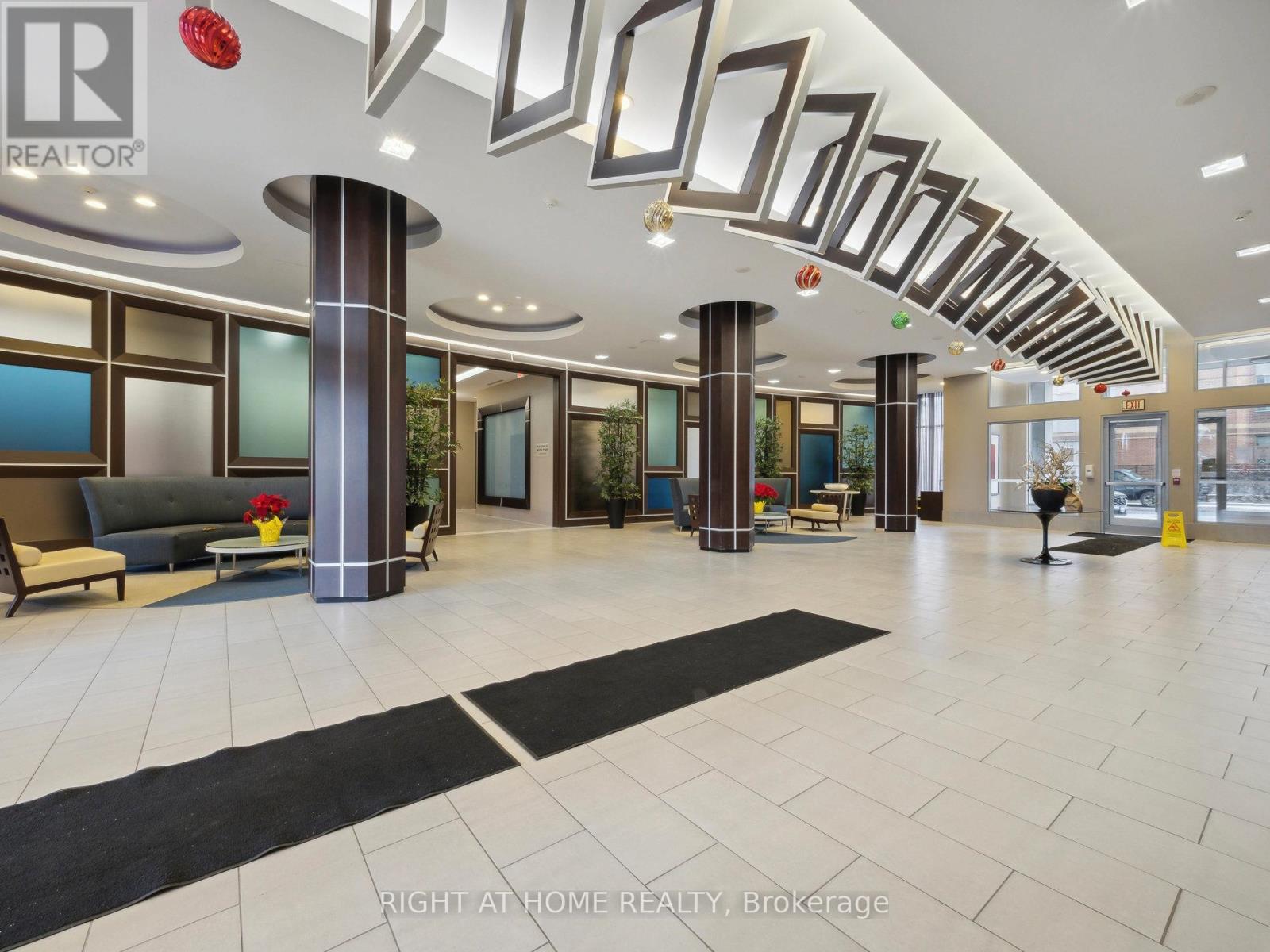 1009 - 5791 Yonge Street, Toronto, Ontario  M2M 0A8 - Photo 4 - C12448719
