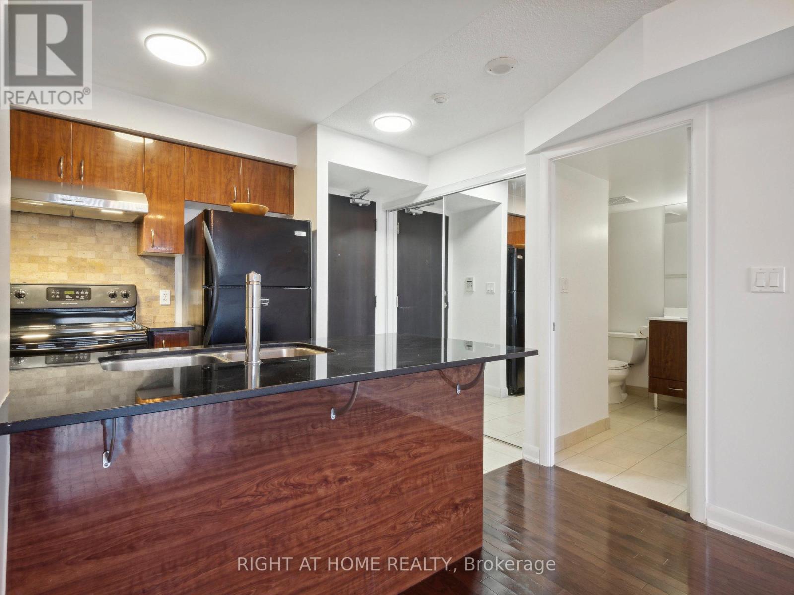 1009 - 5791 Yonge Street, Toronto, Ontario  M2M 0A8 - Photo 9 - C12448719