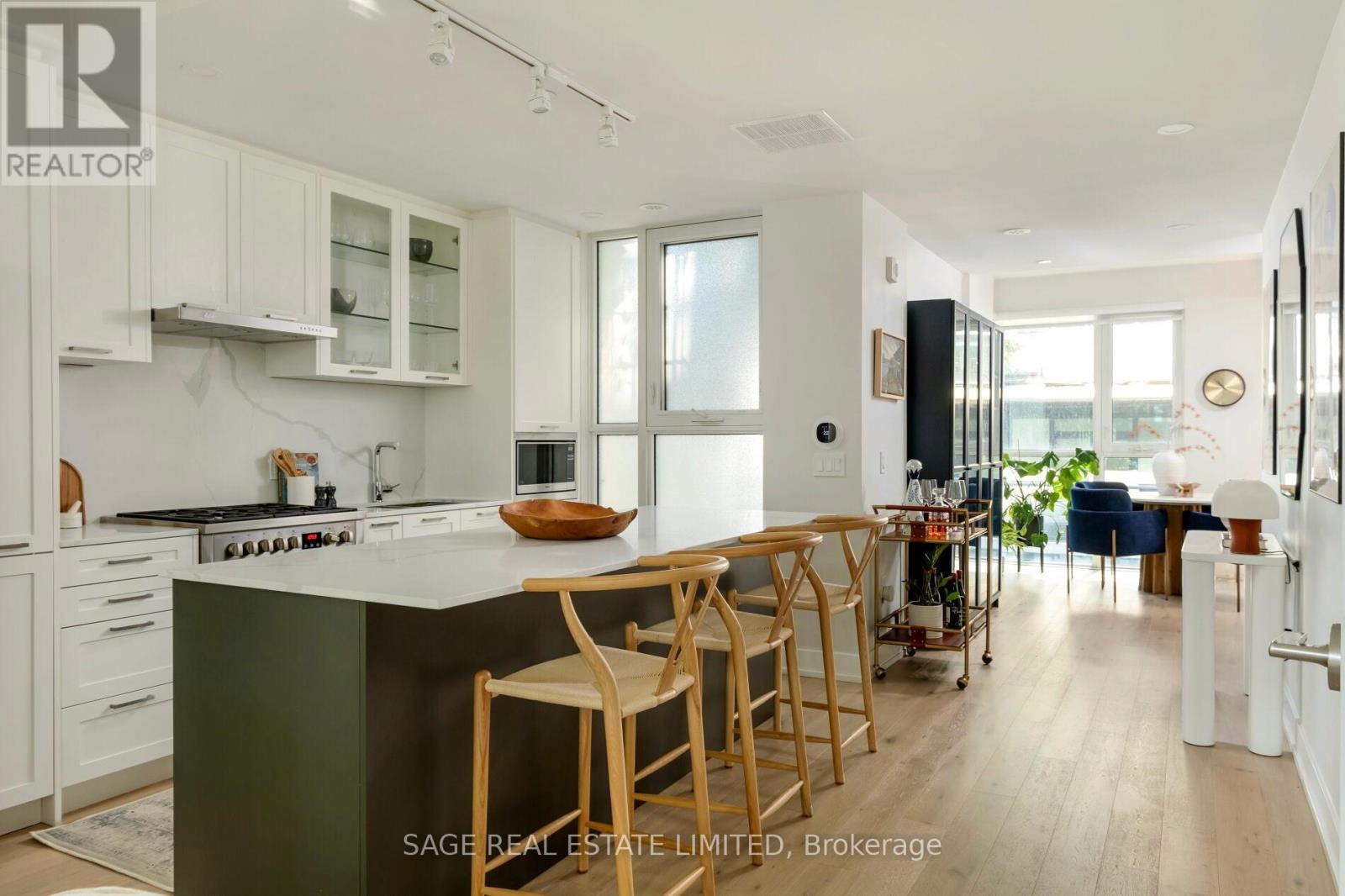 Th01 - 1331 Queen Street E, Toronto (South Riverdale), Ontario  M4L 0B1 - Photo 1 - E12448728