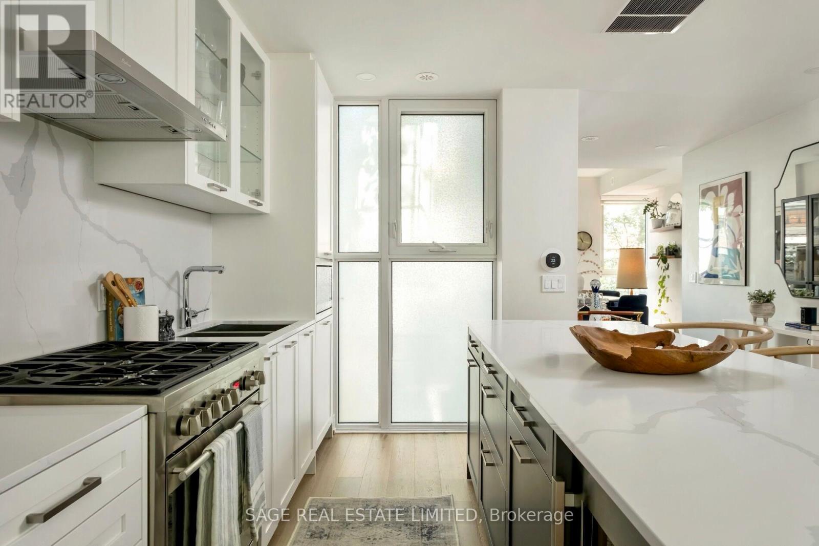 Th01 - 1331 Queen Street E, Toronto (South Riverdale), Ontario  M4L 0B1 - Photo 9 - E12448728