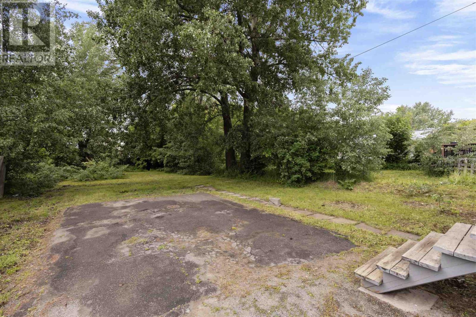 561 Wellington St W, Sault Ste. Marie, Ontario  P6C 3T8 - Photo 4 - SM251557