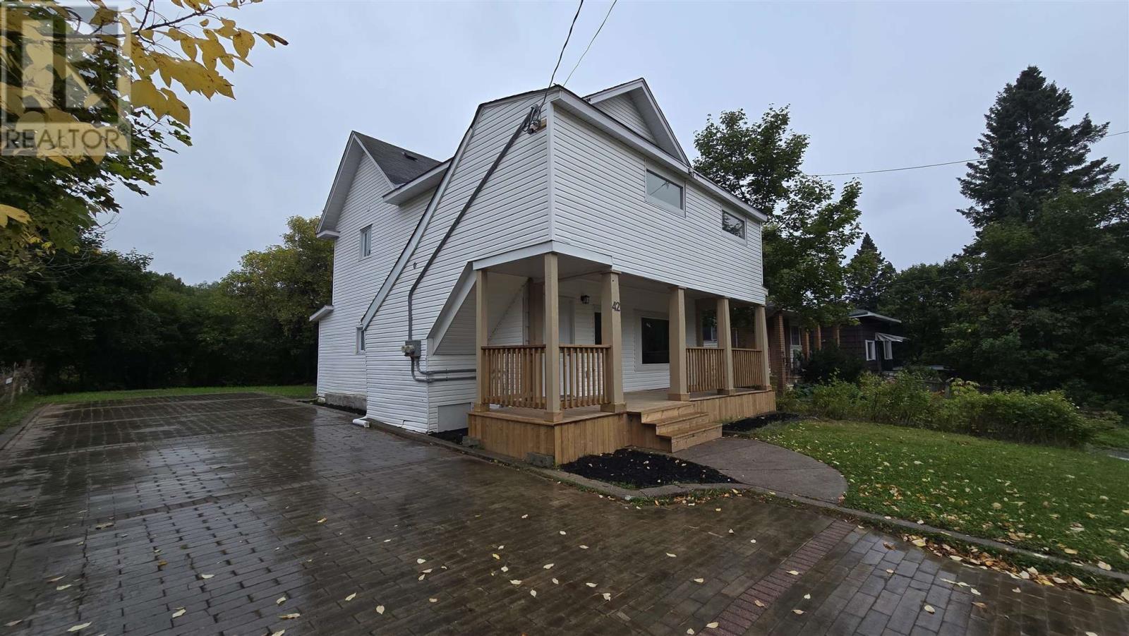 42 Knox AVE, Sault Ste. Marie, Ontario