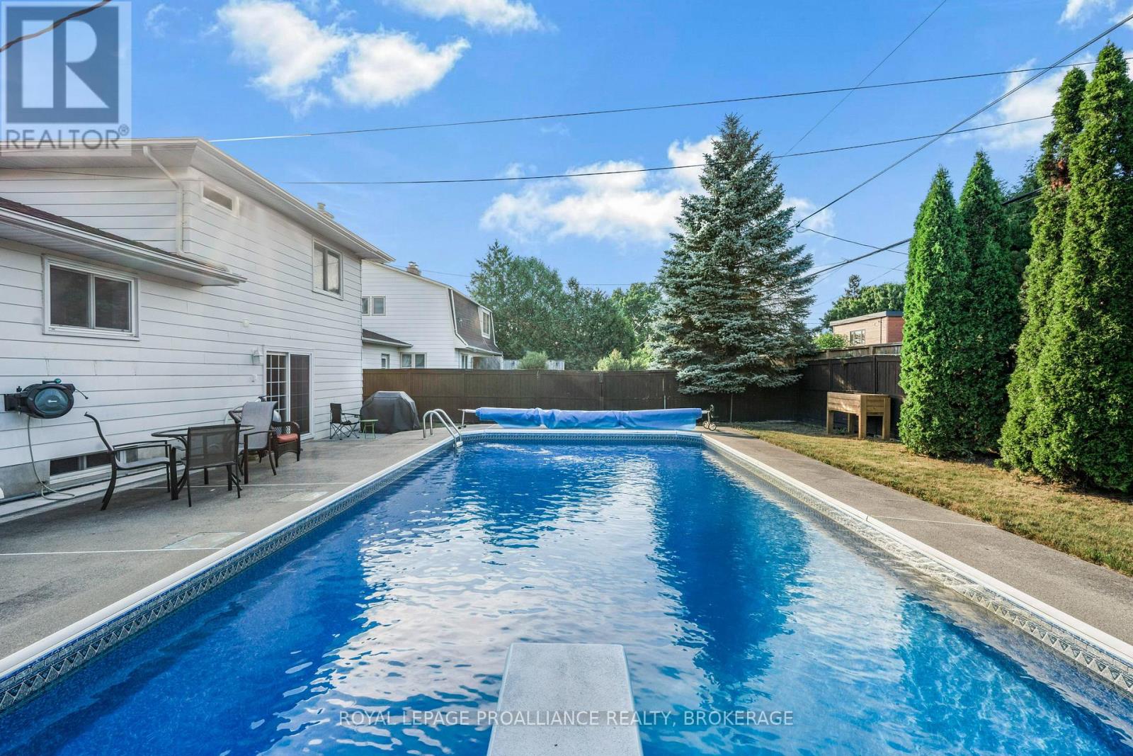 866 Pembridge Crescent, Kingston (South Of Taylor-Kidd Blvd), Ontario  K7M 6A4 - Photo 37 - X12380669