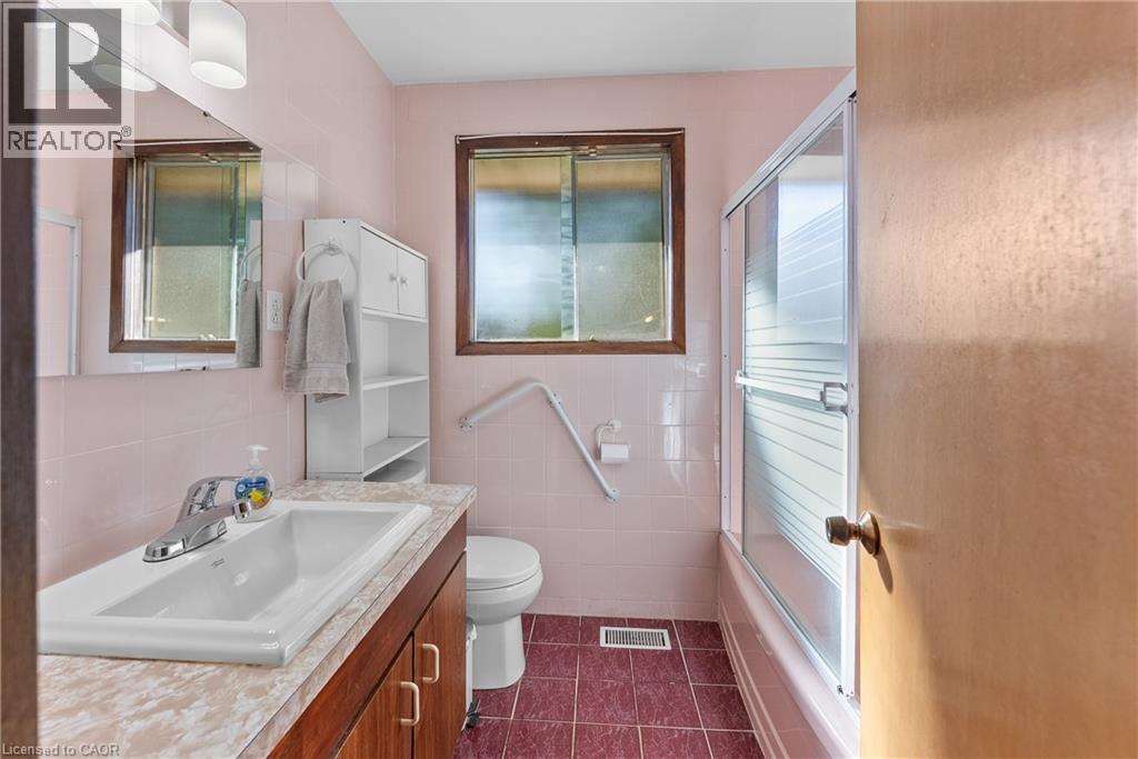 10 Harcove Street, St. Catharines, Ontario  L2N 1W8 - Photo 20 - 40776554