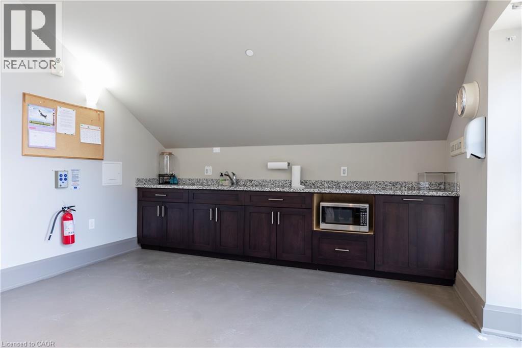 397 King Street W Unit# 207, Dundas, Ontario  L9H 1W9 - Photo 34 - 40776544