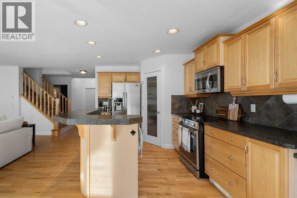 2227 Sagewood Heights Sw, Airdrie, Alberta  T4B 3N8 - Photo 7 - A2262741