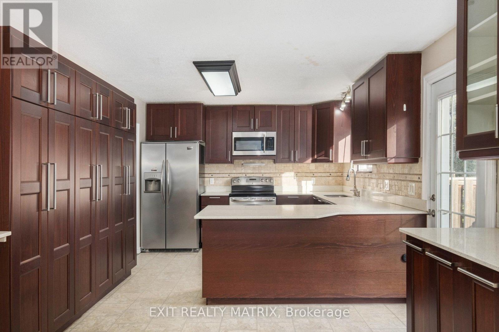 3333 White Spruce Street, Ottawa, Ontario  K0A 2W0 - Photo 7 - X12325948