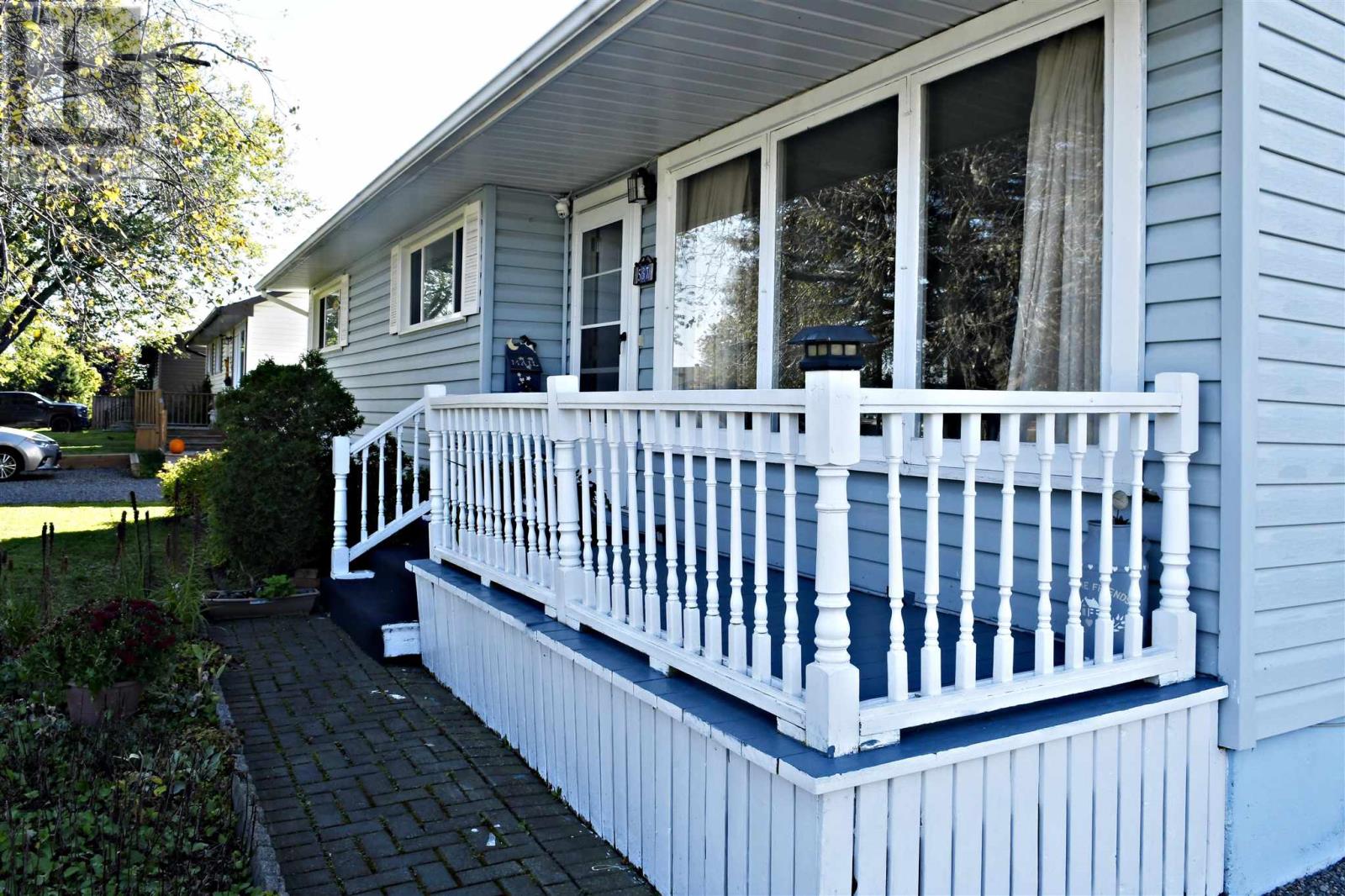 537 Placid Ave, Sault Ste Marie, Ontario  P6B 3M4 - Photo 2 - SM252818