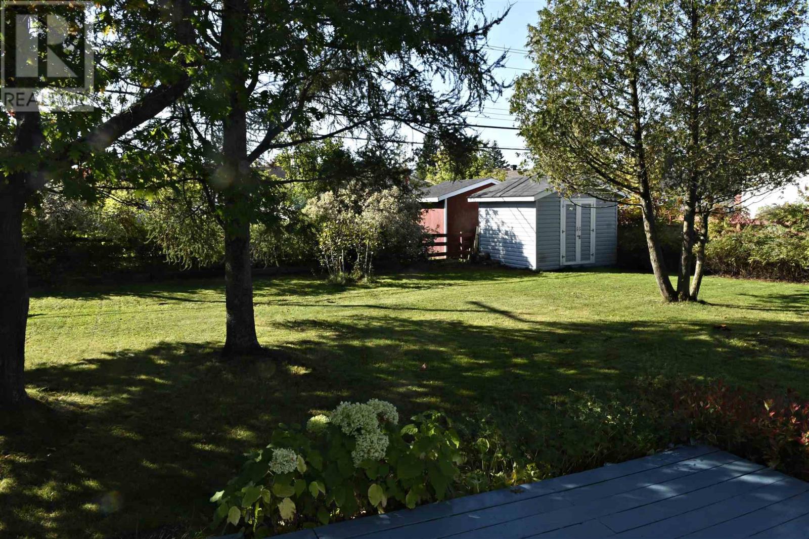 537 Placid Ave, Sault Ste Marie, Ontario  P6B 3M4 - Photo 7 - SM252818