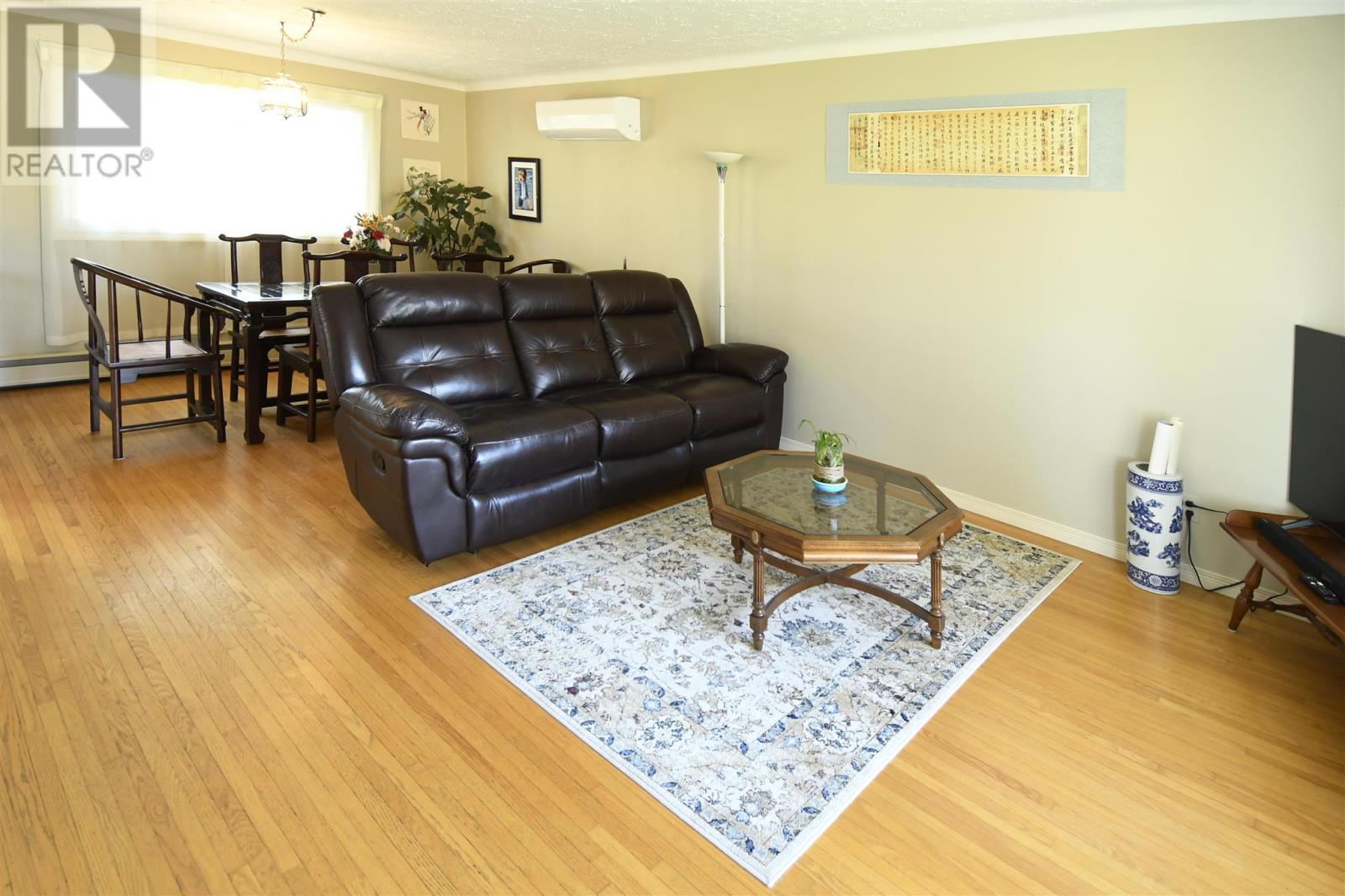 537 Placid Ave, Sault Ste Marie, Ontario  P6B 3M4 - Photo 9 - SM252818