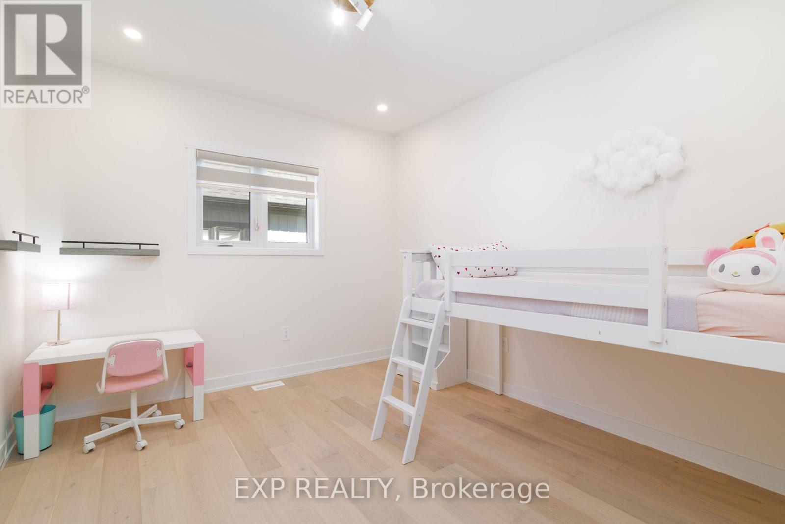 843 Trivetts Road E, Georgina, Ontario  L4P 0S2 - Photo 21 - N12448664