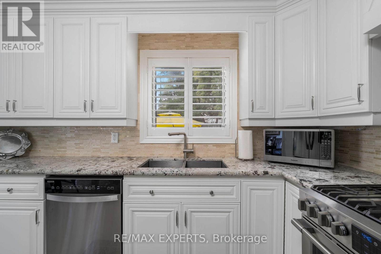 76 Bachley Crescent, King, Ontario  L7B 0E8 - Photo 32 - N12448714