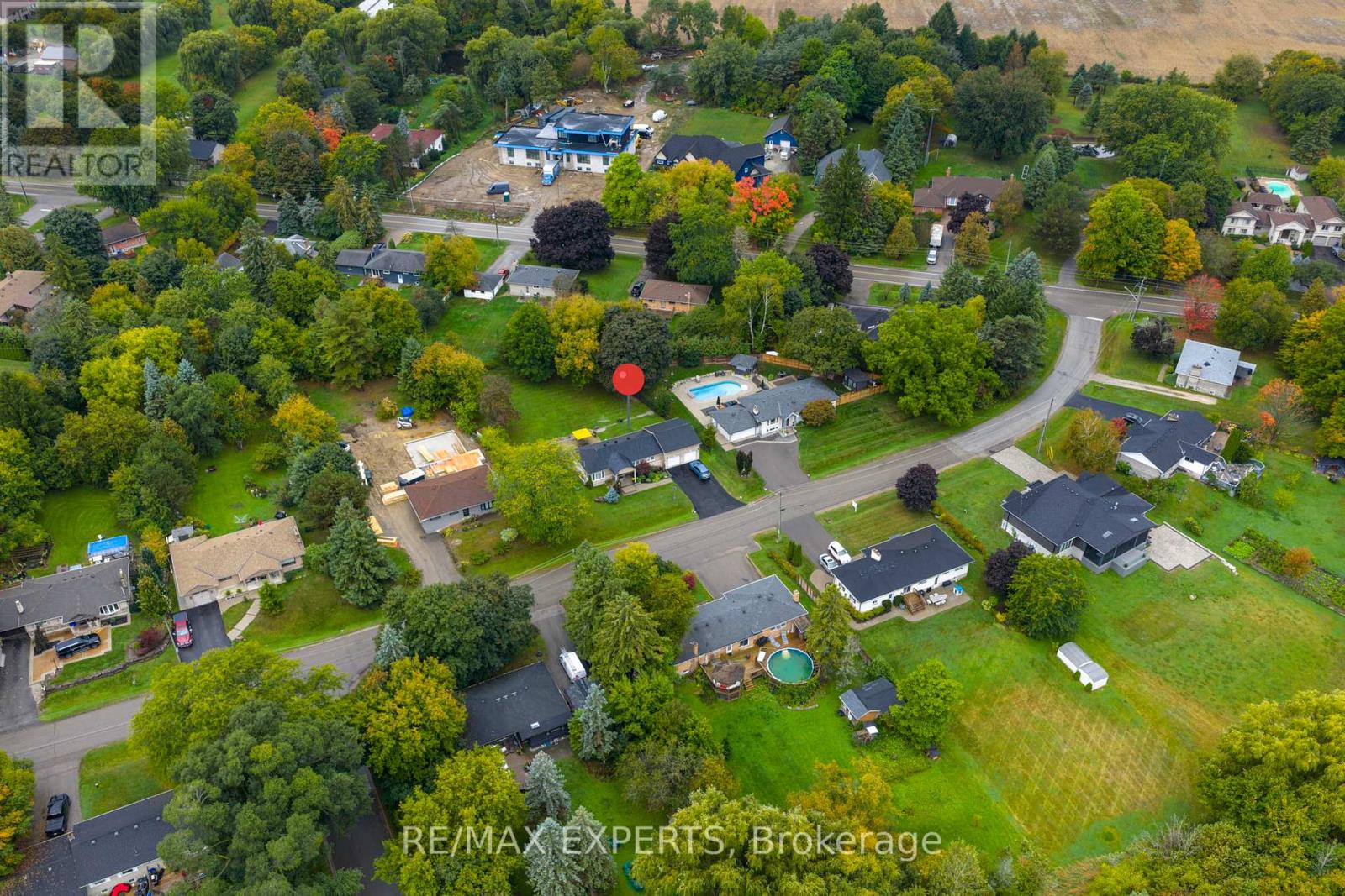 76 Bachley Crescent, King, Ontario  L7B 0E8 - Photo 6 - N12448714