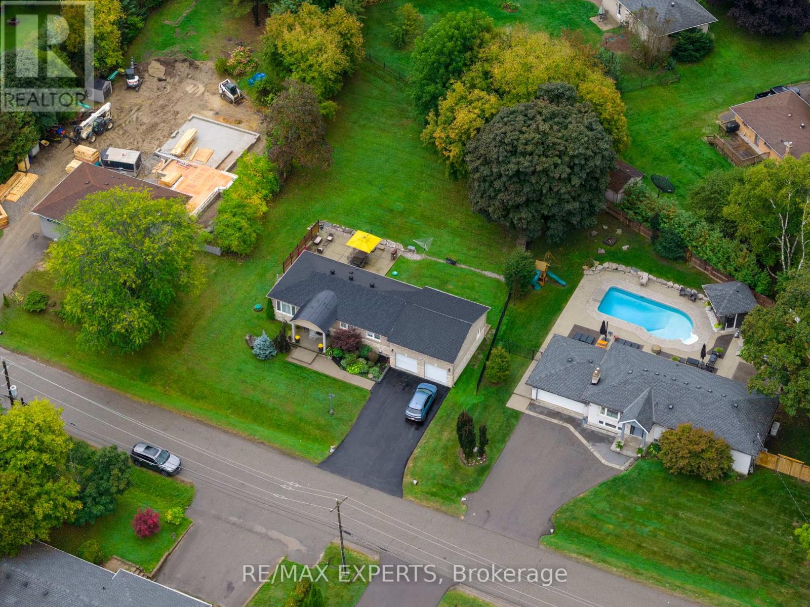 76 Bachley Crescent, King, Ontario  L7B 0E8 - Photo 8 - N12448714