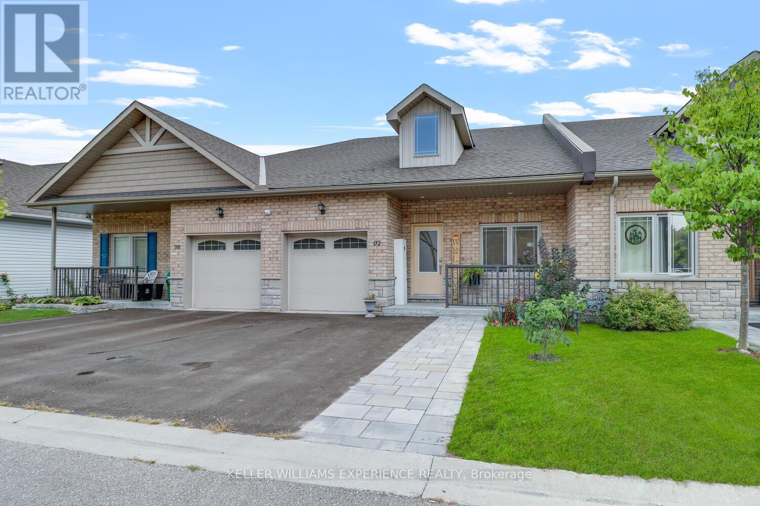 92 Lily Drive, Orillia, Ontario  L3V 7A8 - Photo 3 - S12448673