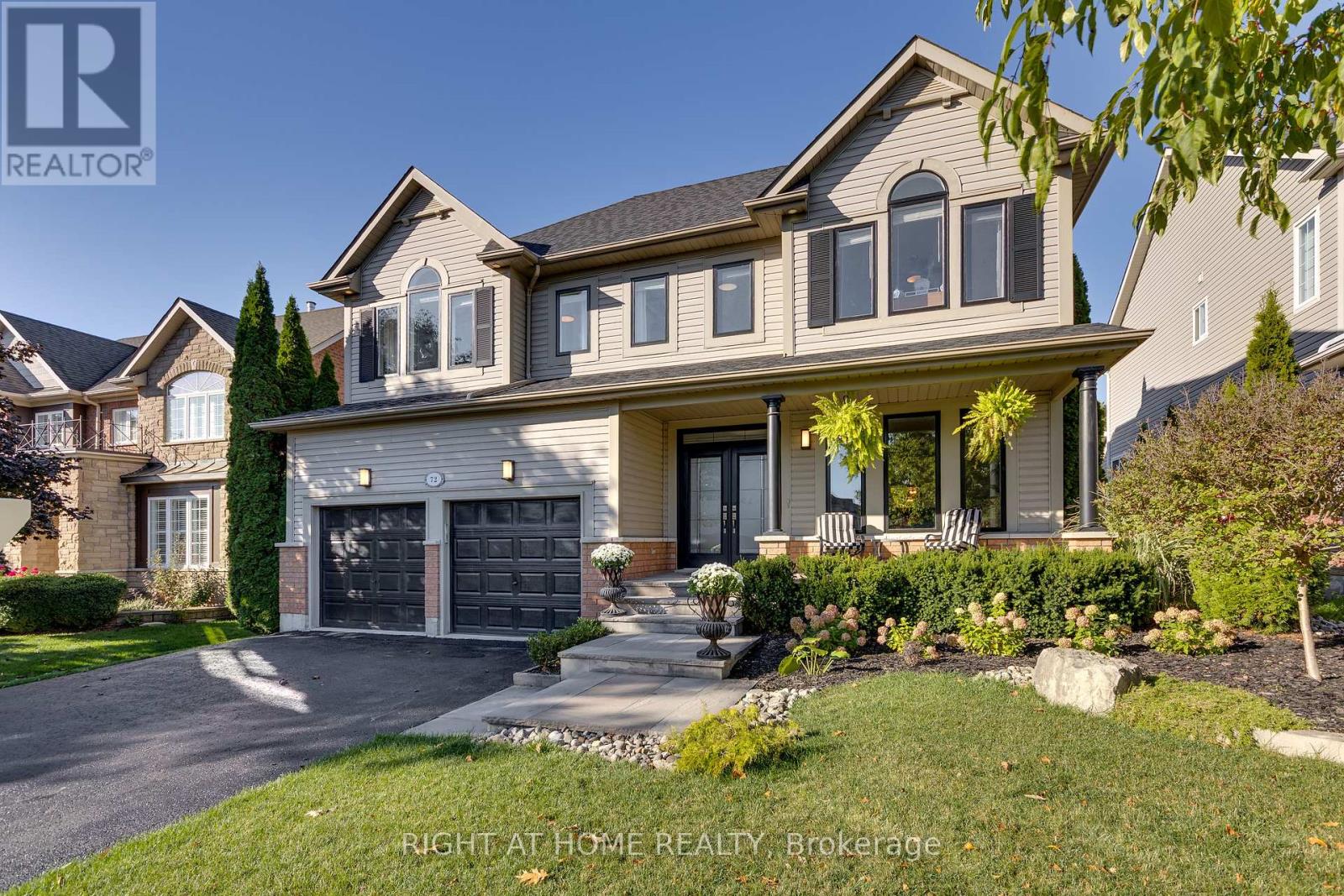 72 Birkhall Place, Barrie, Ontario  L4N 0K1 - Photo 2 - S12448703